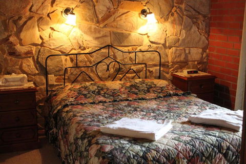 Langmeil Cottages - Foster Accommodation 3