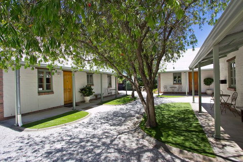 Tanunda Cottages - Foster Accommodation 1