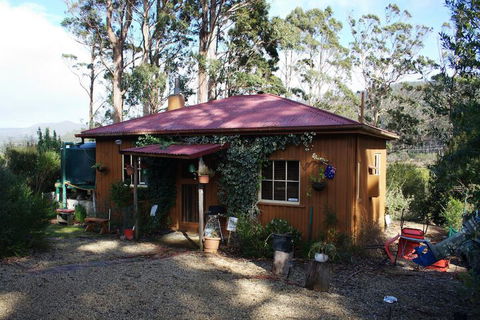 Classic Cottages Port Arthur - Foster Accommodation 4