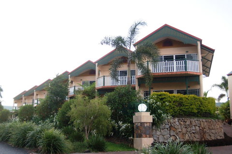 Tinaroo Lake Resort - Foster Accommodation 1