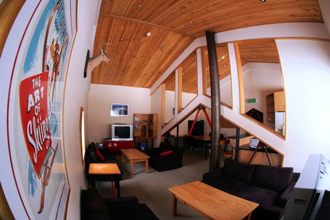 Sugarbush Lodge & Apartments - Foster Accommodation 1