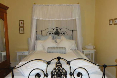 Lemontree Cottage - Foster Accommodation 2