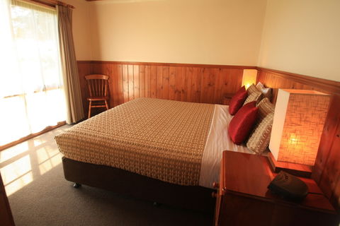 Apollo Bay Cottages - Foster Accommodation 6