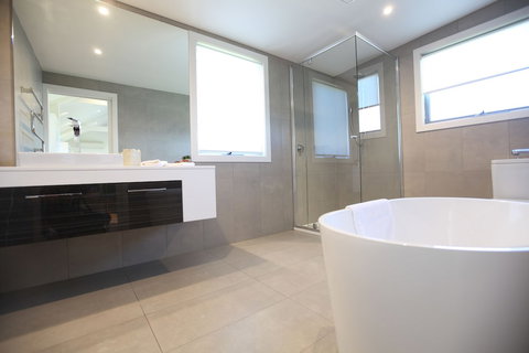 Points South By The Sea - Foster Accommodation 4