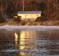 Harpers on the Beach - Foster Accommodation