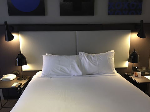 CKS Sydney Airport Hotel - Foster Accommodation 6