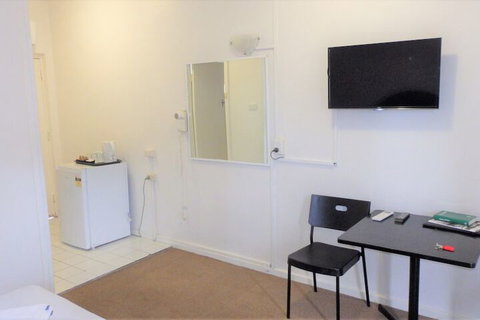 Blue Pacific Motel Swansea - Foster Accommodation 6