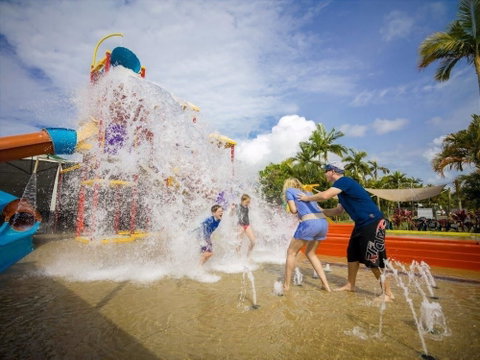 Kurrimine Beach Holiday Park - Foster Accommodation 5