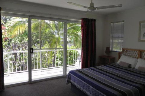 Noosa Terrace & Belmondos Waterfront Resort - Foster Accommodation 1