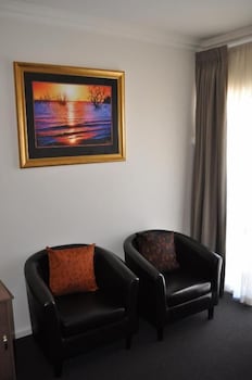 Augusta Courtyard Motel - Foster Accommodation 4