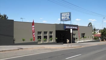 Augusta Courtyard Motel - Foster Accommodation 2