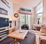 Lhotsky Apartments - Foster Accommodation