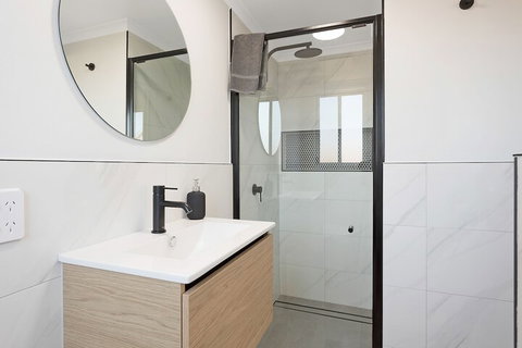 The Palms Apartments - Foster Accommodation 7