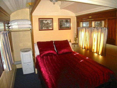 Codrington Gardens - Foster Accommodation 4