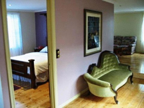 Codrington Gardens - Foster Accommodation 2