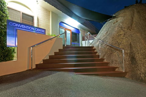 Dog Rock Motel - Foster Accommodation 1