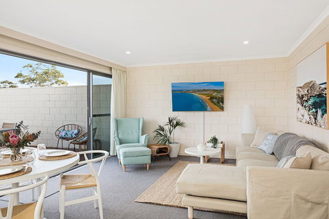 Penguin Mews Merimbula - Foster Accommodation 7