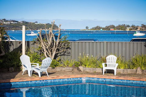 Penguin Mews Merimbula - Foster Accommodation 2