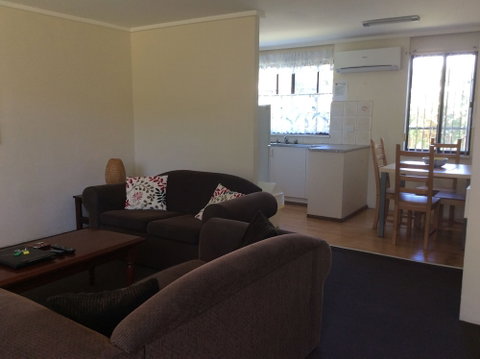 Telopea Court - Foster Accommodation 6