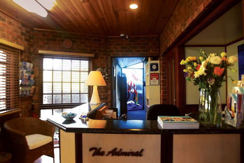 Admiral Motor Inn - Foster Accommodation 2