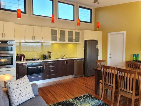 Sanctuary Hill Retreat - Foster Accommodation 1