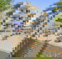 Burlington Holiday Apartments - Foster Accommodation