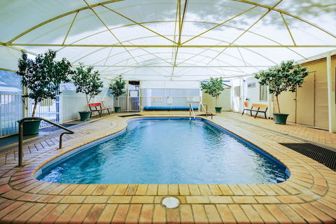 Artesian Spa Motel - Foster Accommodation 3
