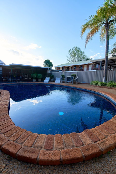 Ruthven Street Motor Inn - Foster Accommodation 2