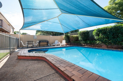 Jacaranda Place Motor Inn - Foster Accommodation 4