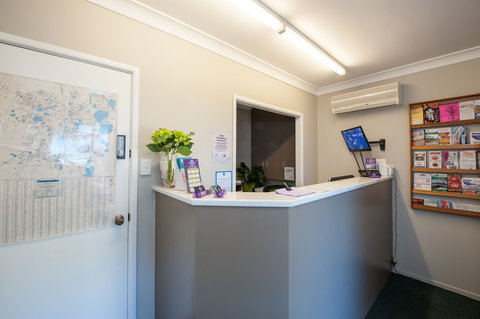 Jacaranda Place Motor Inn - Foster Accommodation 6