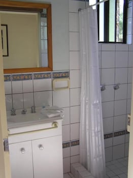 Lync Haven Rain Forest Retreat - Foster Accommodation 1