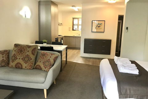 Adelaide Dresscircle Apartments Archer Street - Foster Accommodation 6