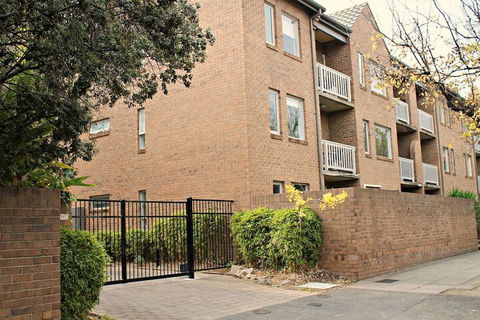Adelaide Dresscircle Apartments Archer Street - Foster Accommodation 5