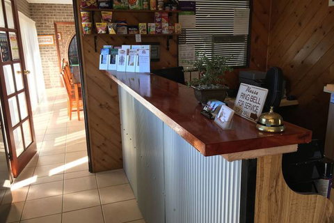 Idlewilde Town & Country Motor Inn - Foster Accommodation 5