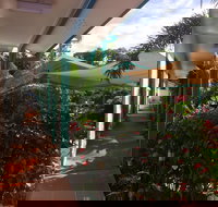 Tropical Palms - Foster Accommodation