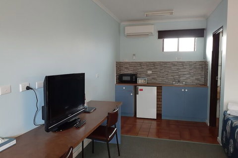 Kanimbla Motor Inn - Foster Accommodation 5