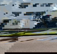 Camargue Beachfront Apartments - Foster Accommodation