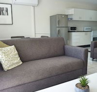 Jadran Motel  El Jays Holiday Lodge - Foster Accommodation