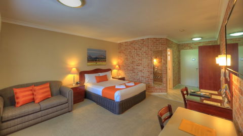 Endeavour Court Motor Inn - Foster Accommodation 1