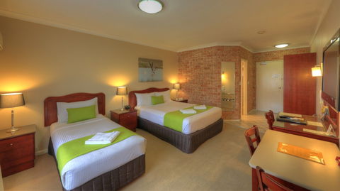 Endeavour Court Motor Inn - Foster Accommodation 5
