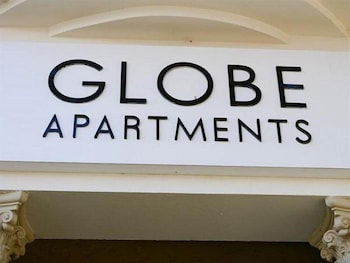Globe Apartments - Foster Accommodation 0