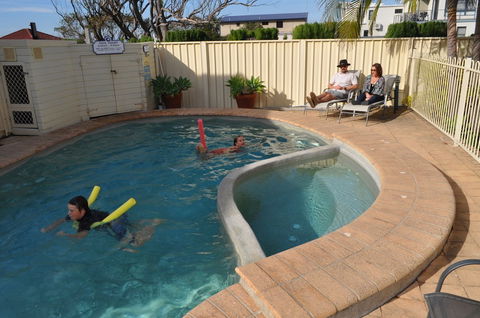 Mollymook Surfbeach Motel And Apartments - Foster Accommodation 1