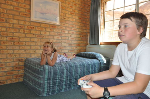 Mollymook Surfbeach Motel And Apartments - Foster Accommodation 4