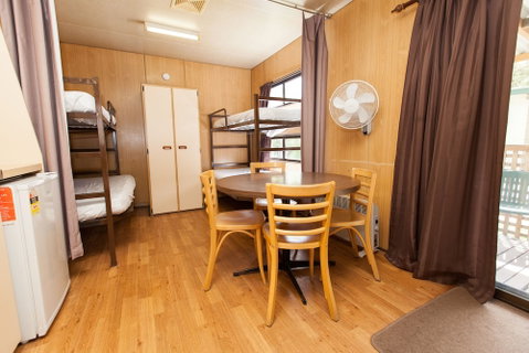 Beechworth Holiday Park - Foster Accommodation 5