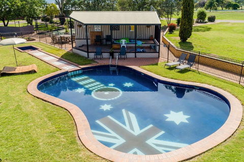 Econo Lodge Savannah Park Tamworth - Foster Accommodation 7