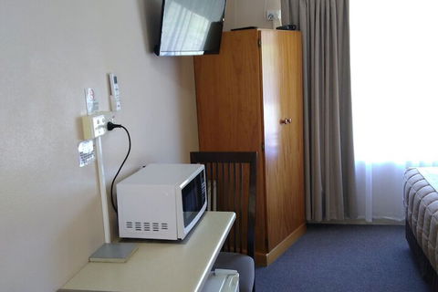 Armidale Rose Villa Motel - Foster Accommodation 7