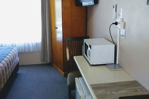 Armidale Rose Villa Motel - Foster Accommodation 5