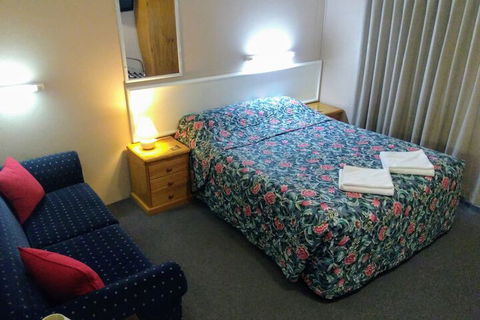 Armidale Rose Villa Motel - Foster Accommodation 4