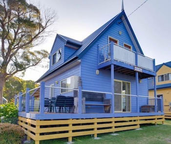 Beaches 'n' Greens - Foster Accommodation 0