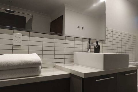 Glenelg Gateway Apartments - Foster Accommodation 7